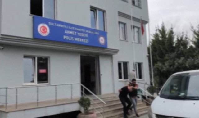 Sultanbeyli'de eski nişanlısını sokak ortasında darbeden şüpheli yakalandı