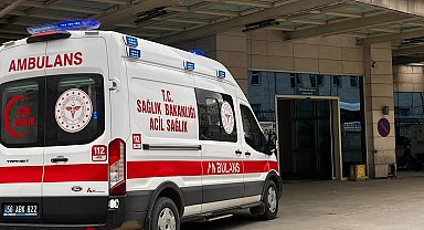 Tarım aracının devrildiği kazada: 7 yaralı