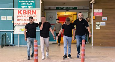 Telefonla aradıkları kadının 1,5 milyon TL'lik altınını alıp dolandıran şüpheliler yakalandı