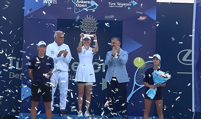 Türk Telekom Ankara Açık WTA 125'te şampiyon Berfu Cengiz