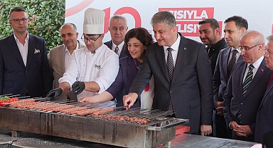 Uluslararası Adana Lezzet Festivali'ne İstanbul'da renkli tanıtım