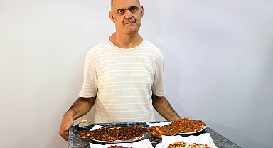 Yanlış iğneyle engelli kaldı, hayata küsmedi; annesinin lahmacunlarını Türkiye'ye tattırmak istiyor