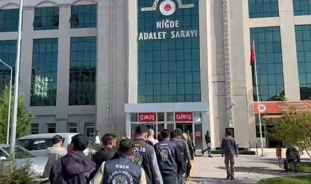 Yasa dışı bahis sitelerinde 1 milyar liralık işlem yapan 5 şüpheli tutuklandı