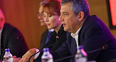 YENİ Parti’nin ismi değişecek mi? Özgür Özel ilk kez Bursa’da açıkladı