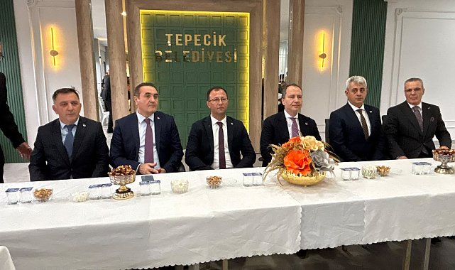 YRP Genel Başkanı Erbakan, Tepecik Belediyesi'ni ziyaret etti