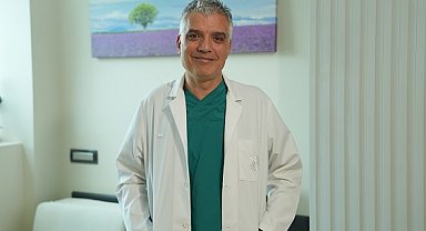 'Rektum kanserinde tümör tamamen kaybolursa ameliyat şart olmayabilir'