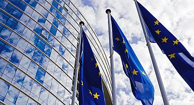 AB, Ukrayna'ya 1,24 milyar avro savunma ödemesi yaptı