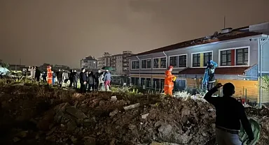 Antalya'da hortum can aldı: 4 işçi hayatını kaybetti, 1 işçi yaralandı