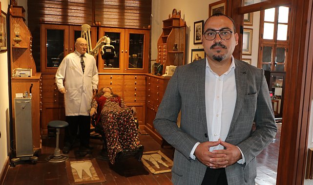 Atatürk'ün damak kalıbının örneği, Enver Paşa'nın azı dişi aynı müzede