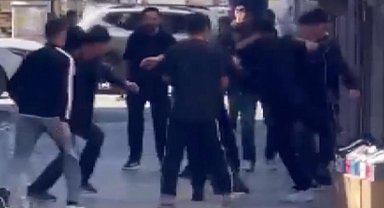 Ayakkabı mağazasında kavga; 1 yaralı