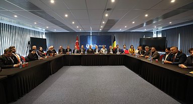 Bakan Işıkhan, Brüksel'de UID Belçika Bölge Başkanlığı'nı ziyaret etti