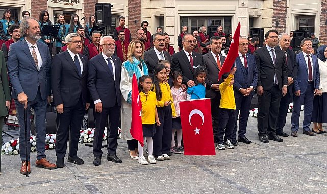 Bakan Tekin: Çocuklarımızı şiddetten korumanın en sağlam yolu sanattır