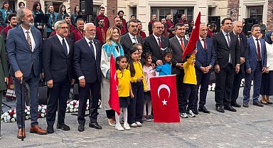 Bakan Tekin: Çocuklarımızı şiddetten korumanın en sağlam yolu sanattır