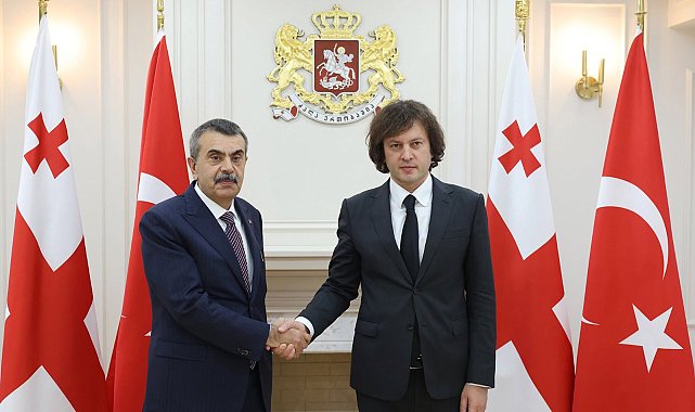 Bakan Tekin, Gürcistan Başbakanı Kobakhidze ile görüştü