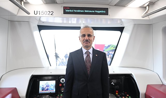 Bakan Uraloğlu: 452 kilometrelik kent içi raylı sistem hattını hizmete sunduk