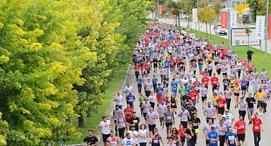 Bursa Emniyeti’nden önemli duyuru; İşte pazar günü trafiğe kapatılacak yollar!