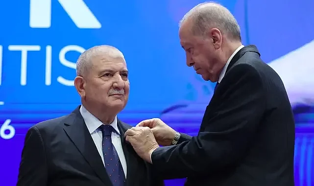Bursa milletvekili AK Parti’ye katıldı