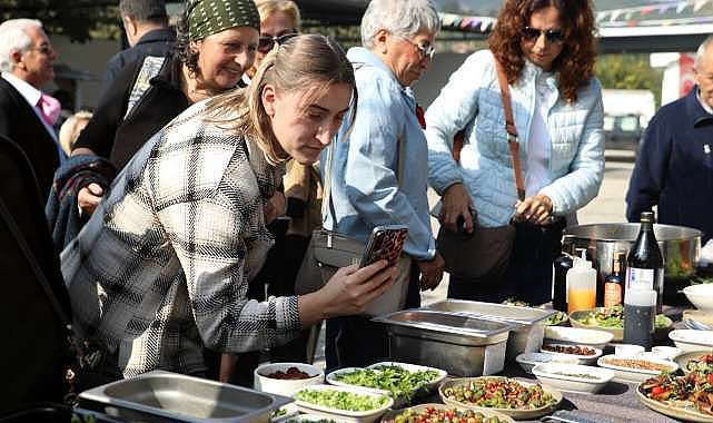 Bursa’nın ödüllü lezzeti vatandaşlara tattırıldı