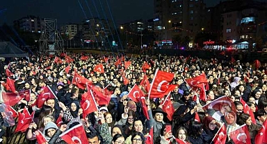 Bursalılar buraya akın etti! Yağmura aldırmadılar