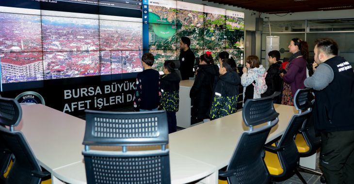 Çocuklar afet bilincini eğlenerek kazanıyor