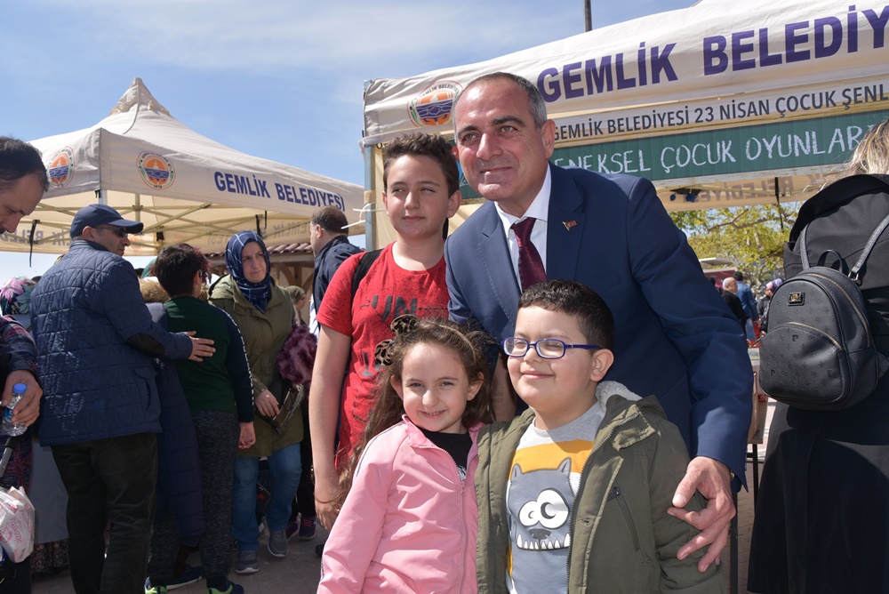 Çocuklara yarıyıl eğlencesi Gemlik Belediyesi’nden