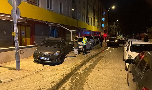 Eskişehir'de iki otomobilin çarpıştığı kaza kamerada: 7 yaralı