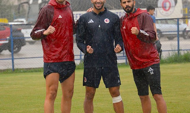 Fethiyespor evinde seri peşinde