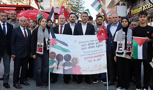 Gazze için Antalya'da sessiz yürüyüş; binlerce öğrenci tek yürek oldu