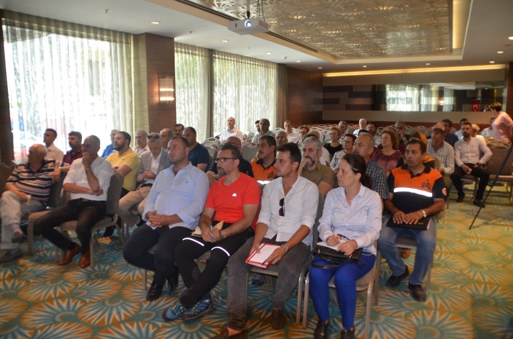 Gemlik Belediyesi STK’lar ve muhtarları yönetime katıyor