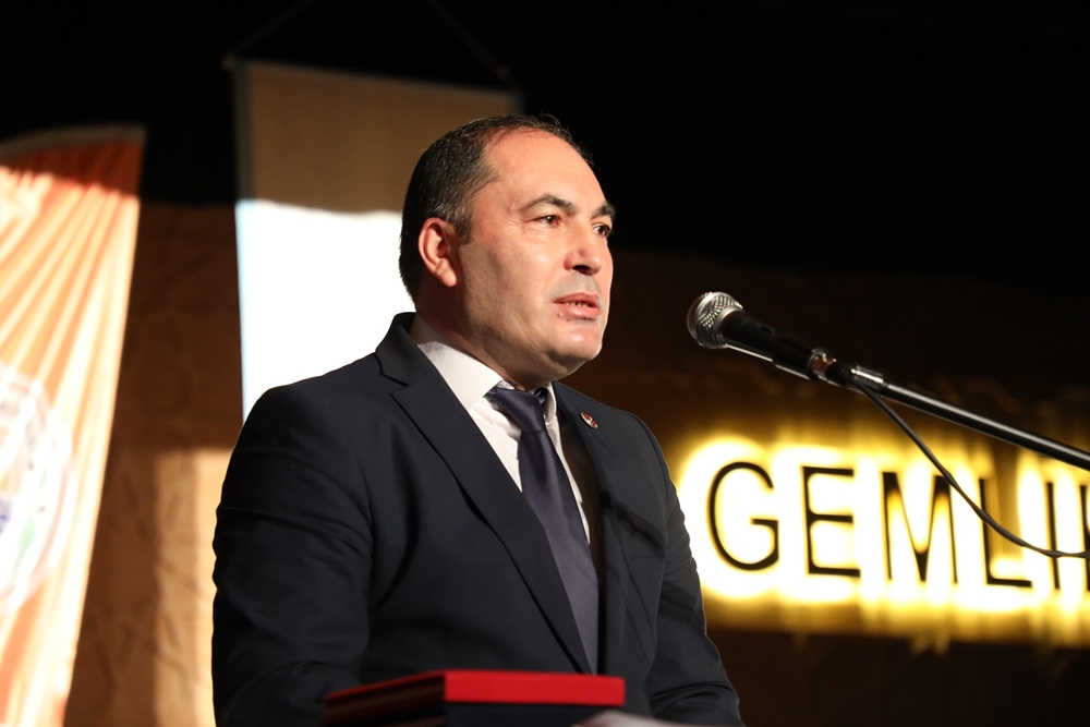 Gemlik Belediyespor’da Uslu güven tazeledi