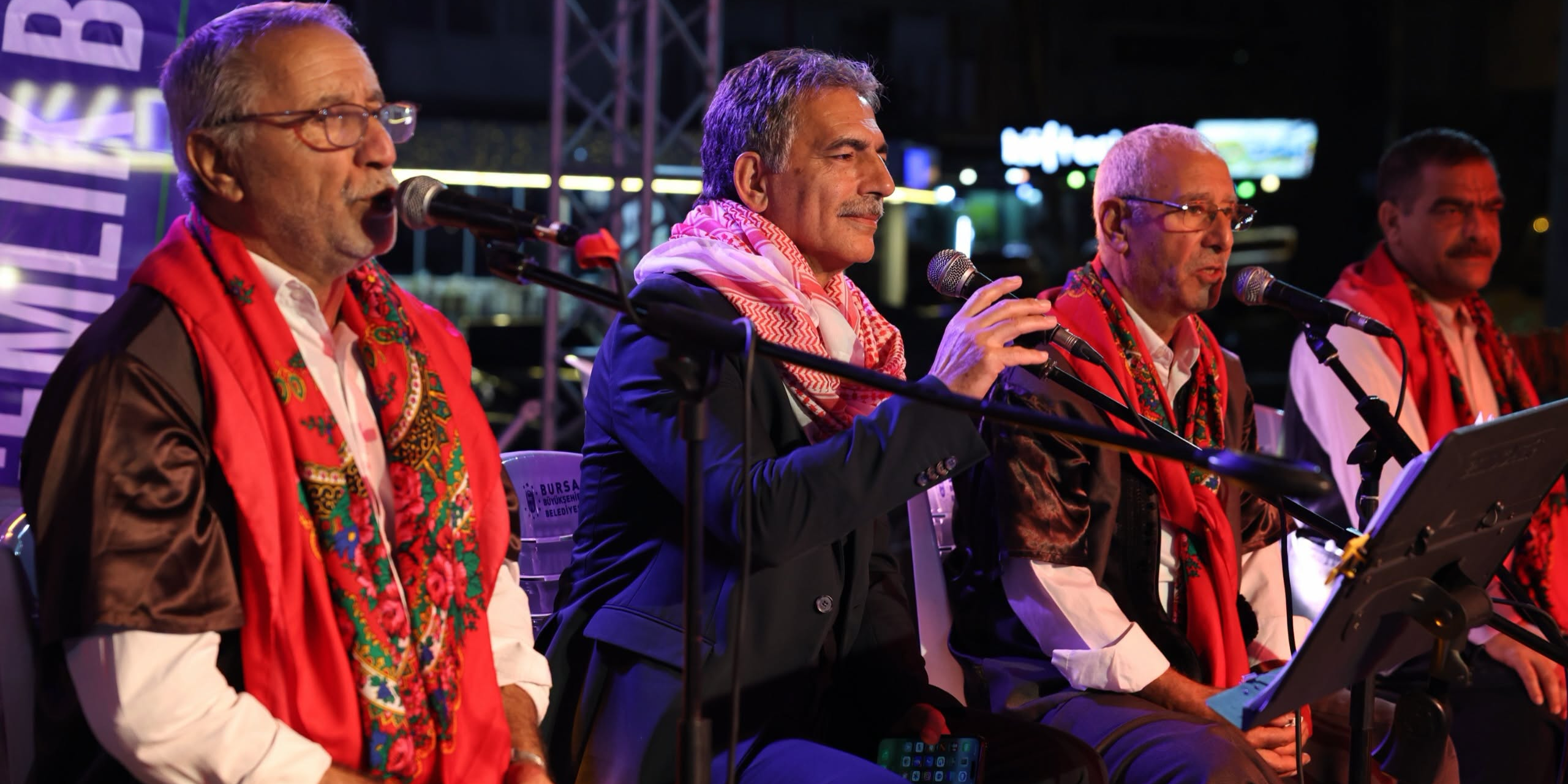 Gemlik’te Hemşehri Dernekleri Festivali’nde Kültür Mozaiği