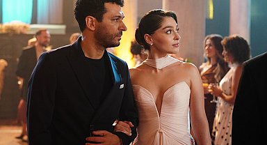 Güller ve Günahlar'da Zeynep ve Serhat aşka geldi