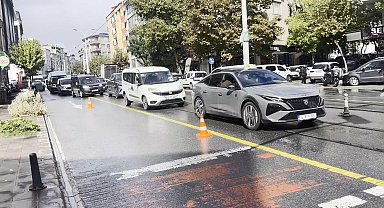 Güngören'de tramvay, minibüse çarptı - 1