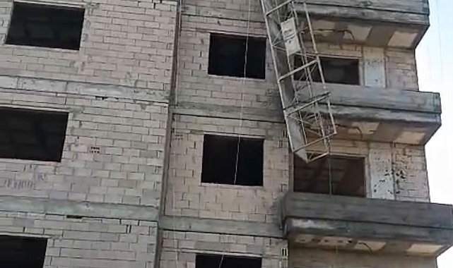 İnşaat işçisi 2 kardeş, iskeleden düştü; 1 ölü, 1 yaralı