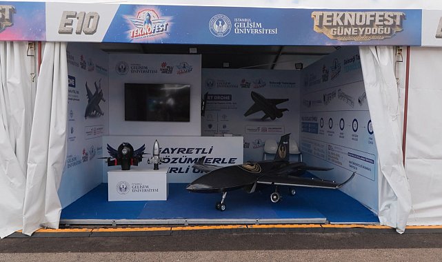 İstanbul Gelişim Üniversitesi'nin JetDrone'u TEKNOFEST'TE ilgi odağı oldu