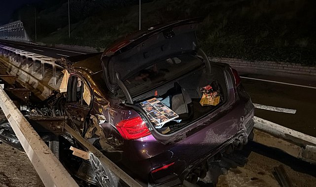 Kağıthane'de otomobil ile taksi çarpıştı: 1 ölü, 2 yaralı