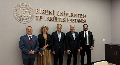 Kalp krizi ve inme tedavisi için geliştirilen yeni ilaç İstanbul'da görüşüldü