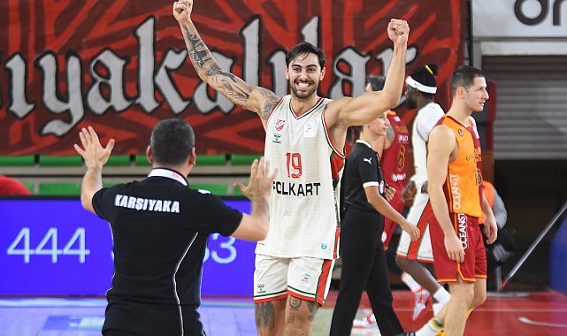 Karşıyaka ilklerle kazandı
