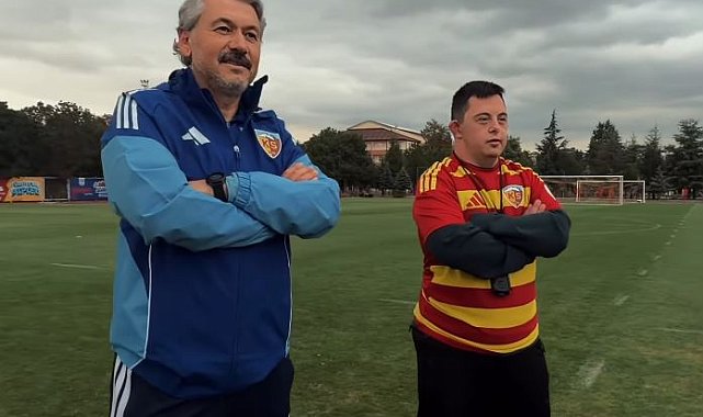 Kayserispor'un down sendromlu taraftarı Mehmet'ten antrenman ziyareti