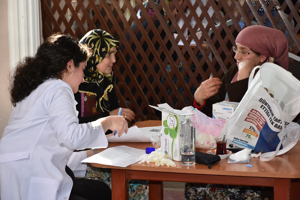 Köylerde sağlık taraması başladı