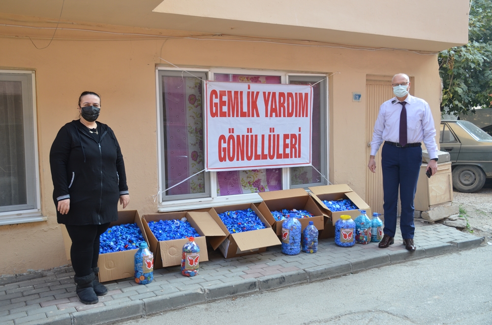 Mavi kapaklar umut olmaya devam ediyor