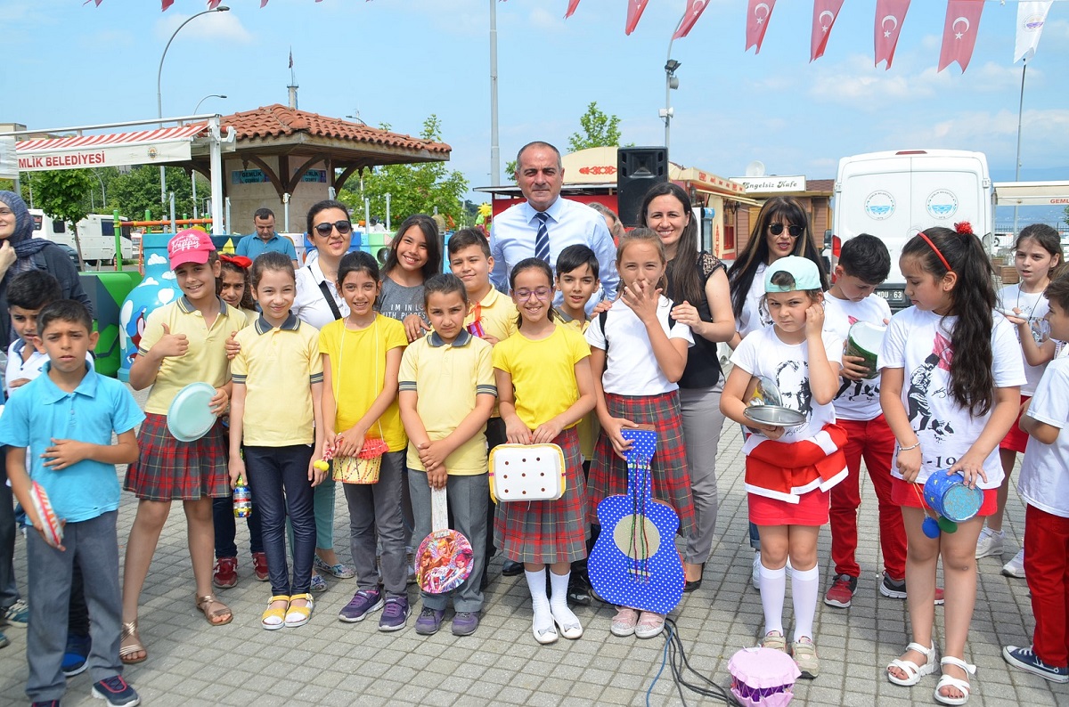 Miniklerin Konseri İzleyenleri Büyüledi