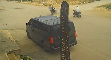 Motosikletler kavşakta çarpıştı; 1 ölü, 2 yaralı