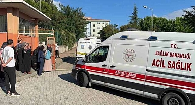 Ortaokulda kavga: 8 öğrenci yaralandı