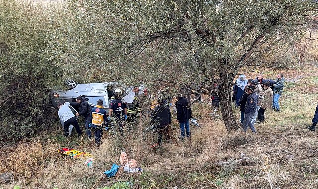Otomobil, şarampole yuvarlandı: 5 yaralı