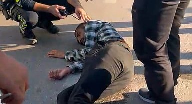 Özel halk otobüsünün çarptığı yaya yaralandı