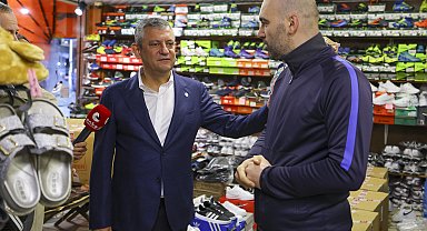 Özgür Özel Rize'de esnafla bir araya geldi