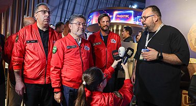 Tarım ve Orman Bakanı İbrahim Yumaklı, Demirören Medya'nın TEKNOFEST standını ziyaret etti