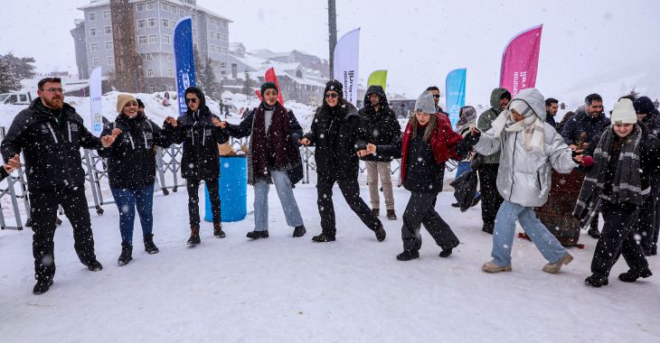 Uludağ zirvesinde 'Gençlik Buluşması'
