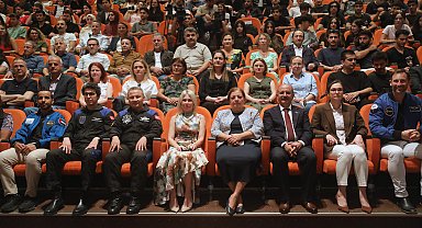 Uzaydan Antalya'ya; 11 astronot AÜ'de gençlerle buluştu